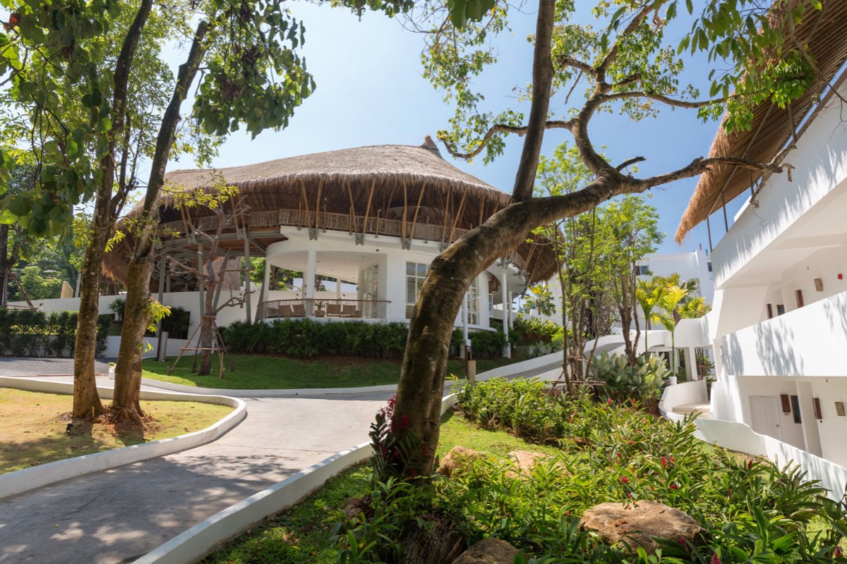 Eden Beach Khao Lak Resort & Spa